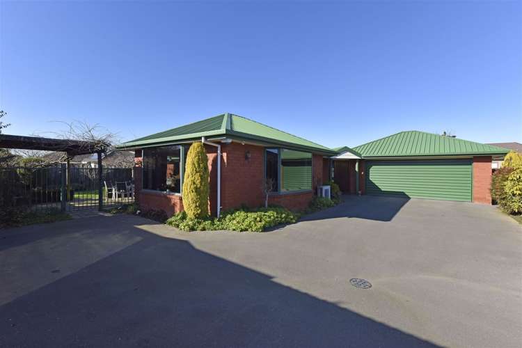 7 Netherby Lane Shirley_1