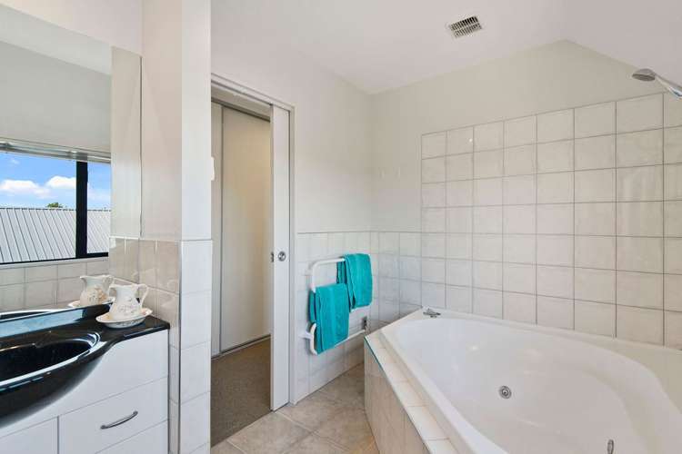 2 Parkinson Place Woodend_14