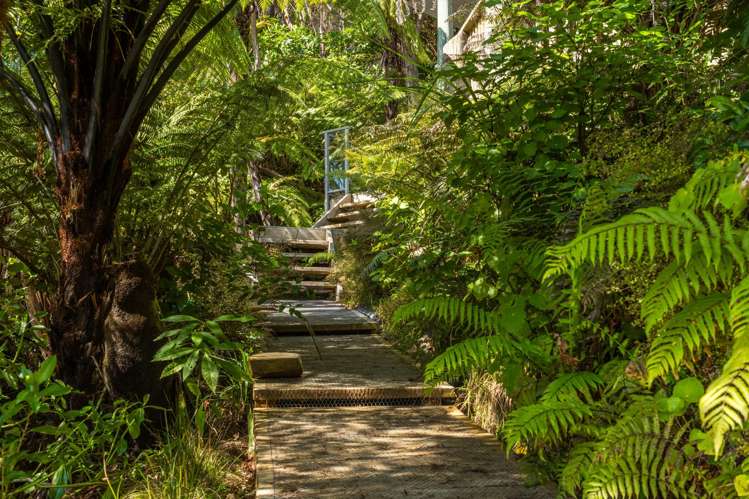 143 Akerbloms Road Punga Cove Endeavour Inlet_33