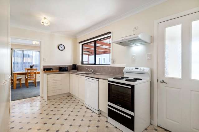 32 Churchill Avenue Manurewa_4