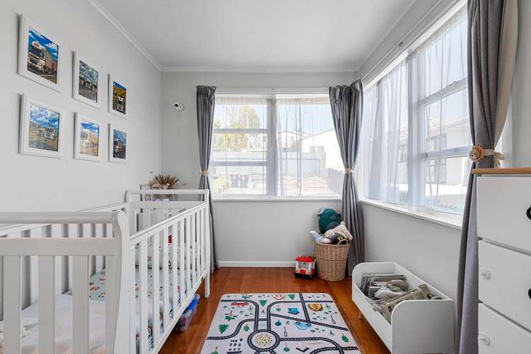 8B Esk Street Parkvale_12