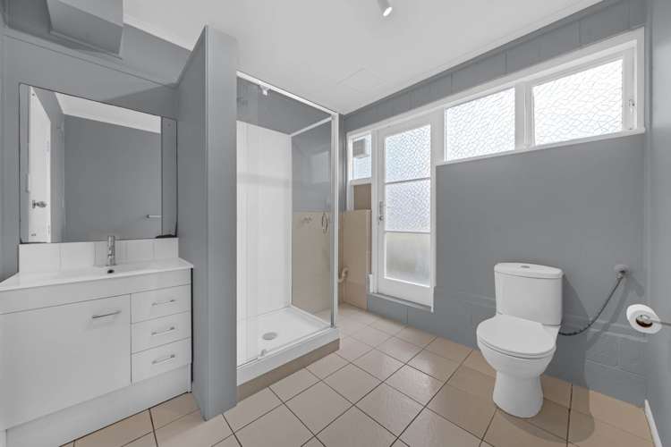 16 Brouder Place Hill Park_15