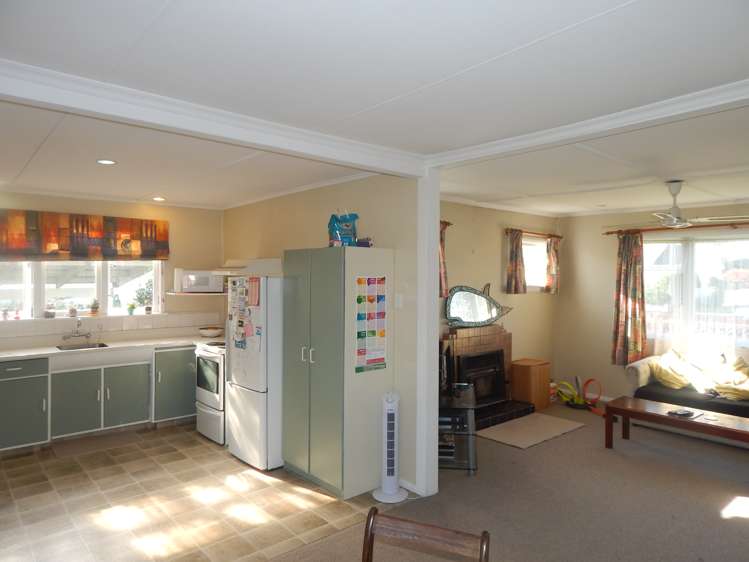 6 Mckenzie Terrace Carterton_2