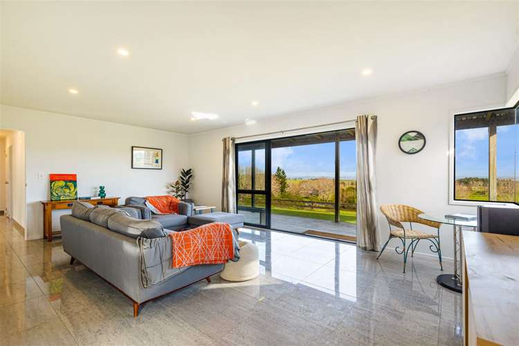 2708 Kaipara Coast Highway Glorit_9