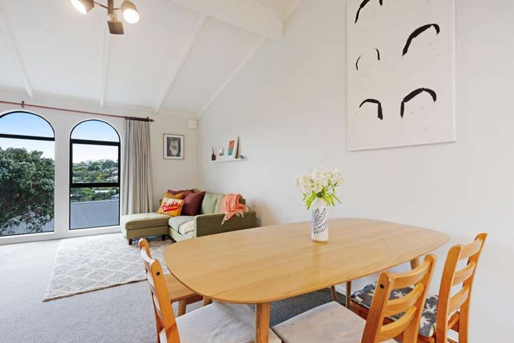 38 Voltaire Street Karori_9