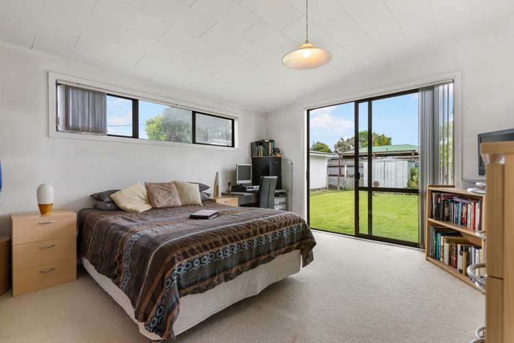 114 Coronation Road Mangere Bridge_16