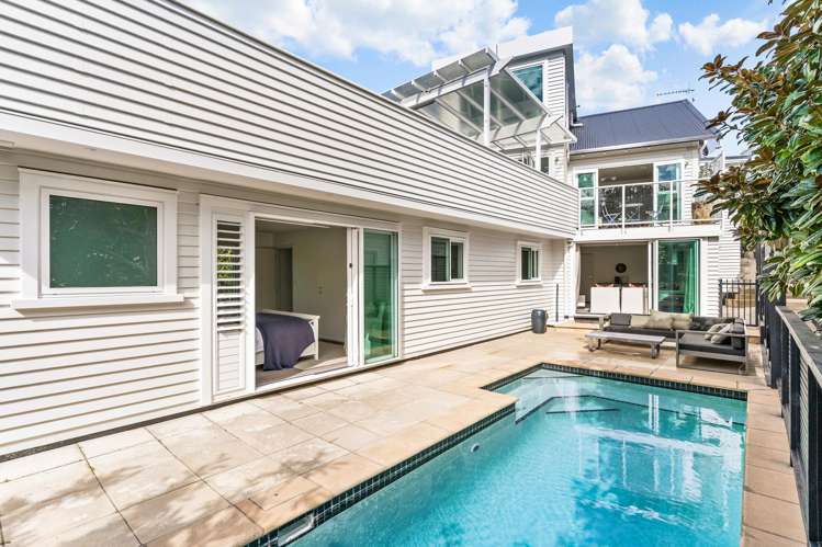 17 Papahia Street_3