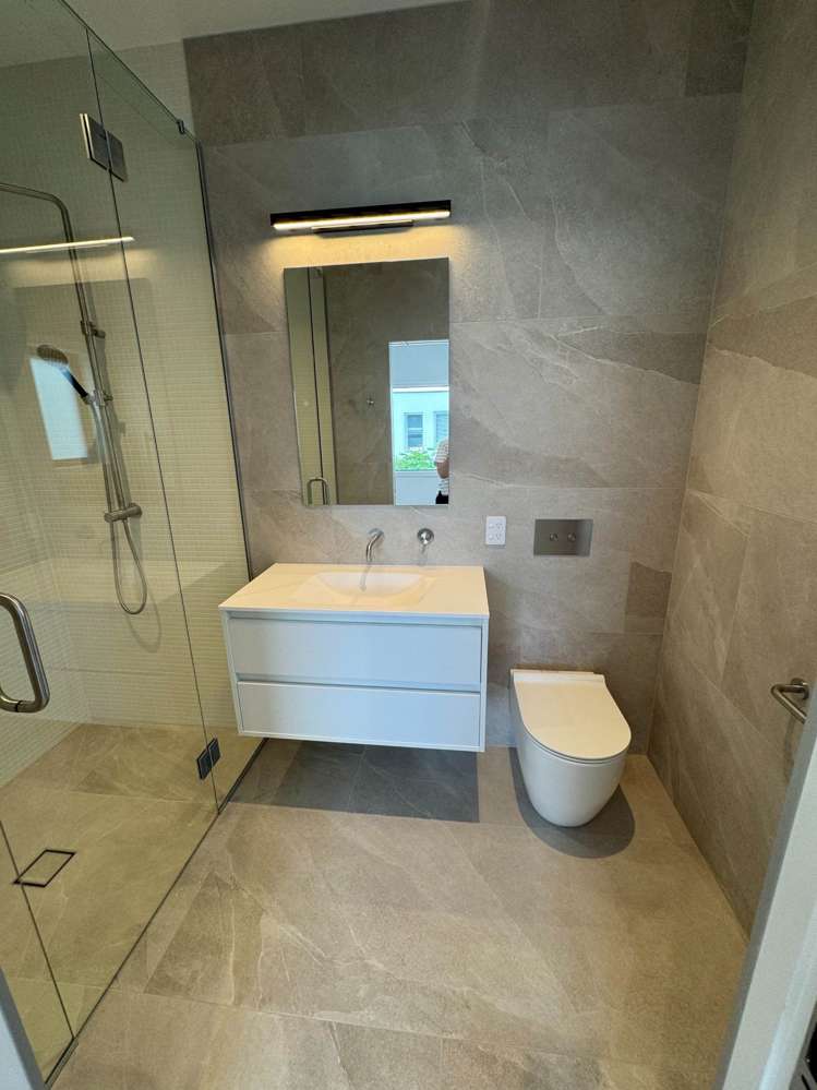 2/1 Dromorne Road Remuera_16