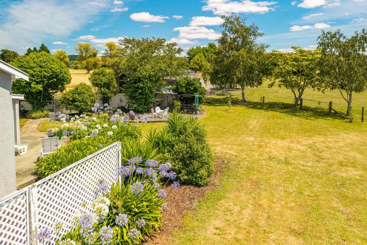 137 Lord Rutherford Road South_4