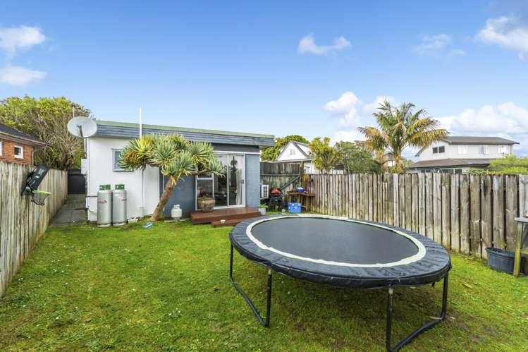 239 Metcalfe Road Ranui_24