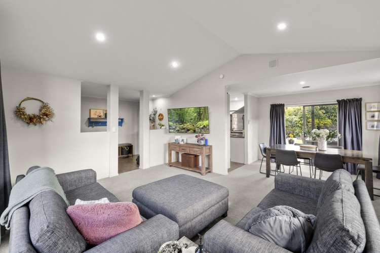 44 Falcon Drive Welcome Bay_9