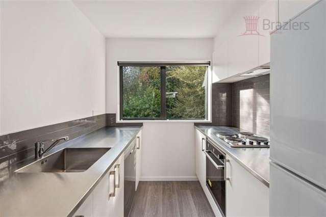 7/35 King Street Sydenham_3