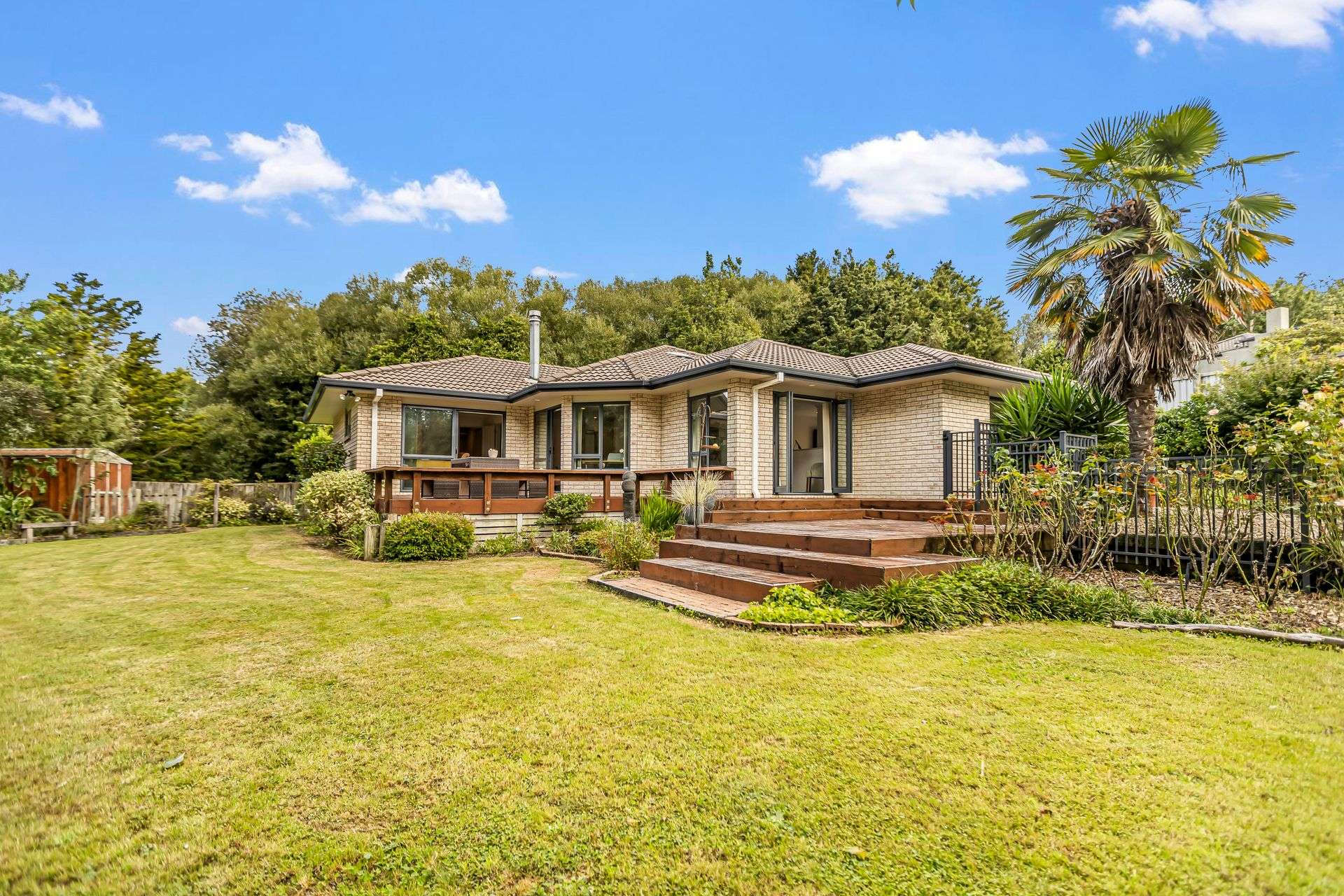 29 Edward Payton Grove Pukehangi_0