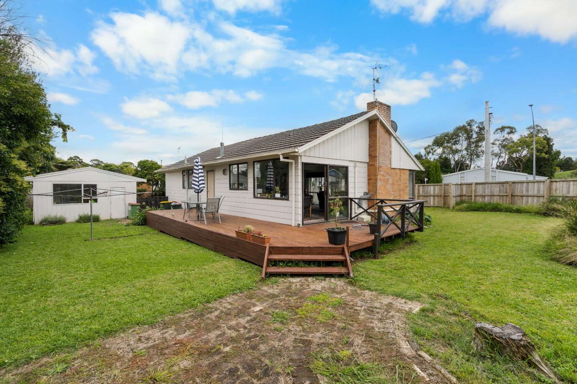 1 Snell Drive 1053_0