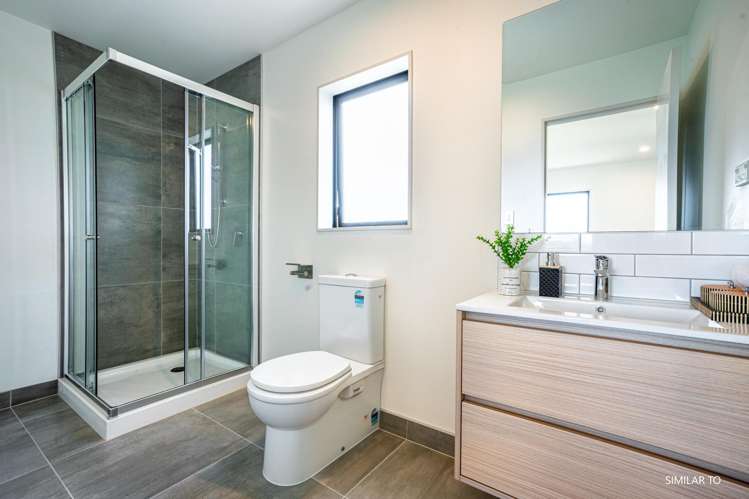 21 Matahae Drive Flat Bush_9