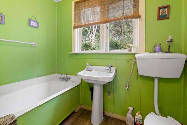 61 Coutts Gully Road Taieri Beach_14