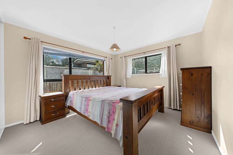 72 Kurnell Drive Botany Downs_11