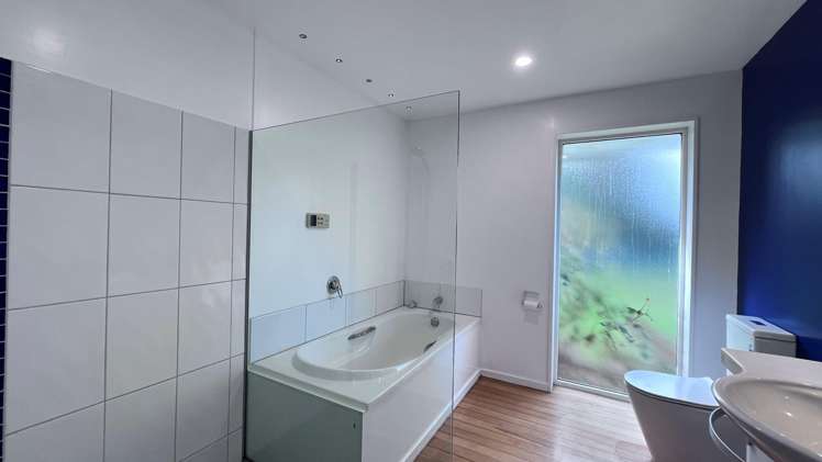 48 Constitution Avenue Milton_5