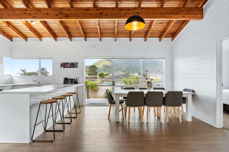 12a Braddock Grove Pauanui_6