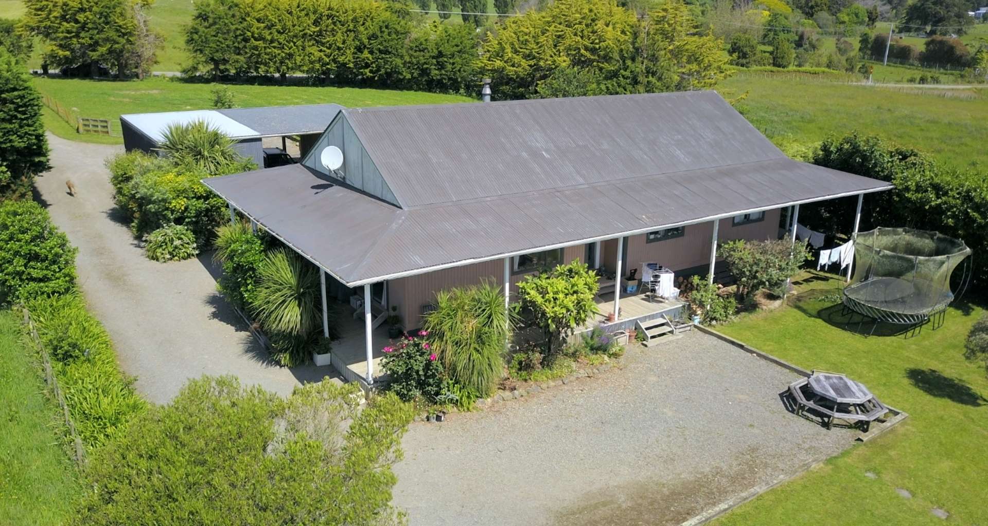 631 Waitohu Valley Road Manakau_0