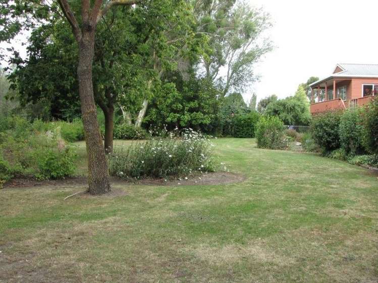 309 Johns Road Northwood_26