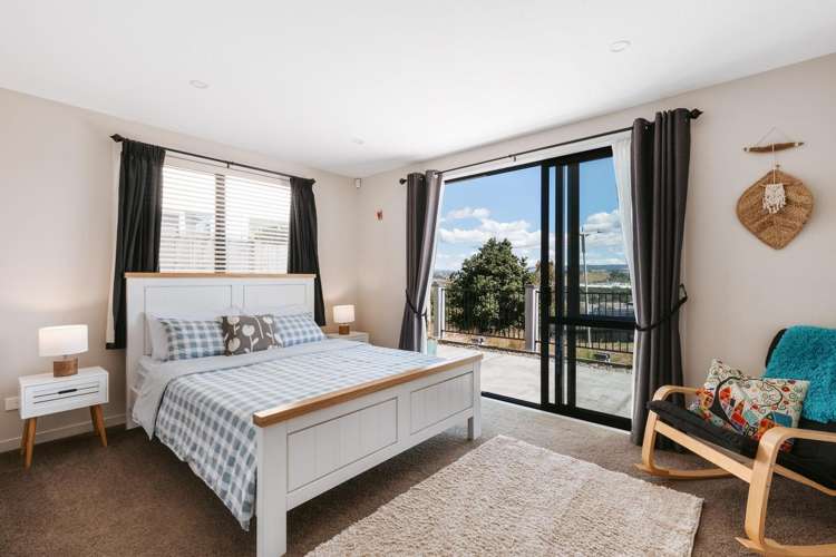 16 Gyle Place Pyes Pa_16