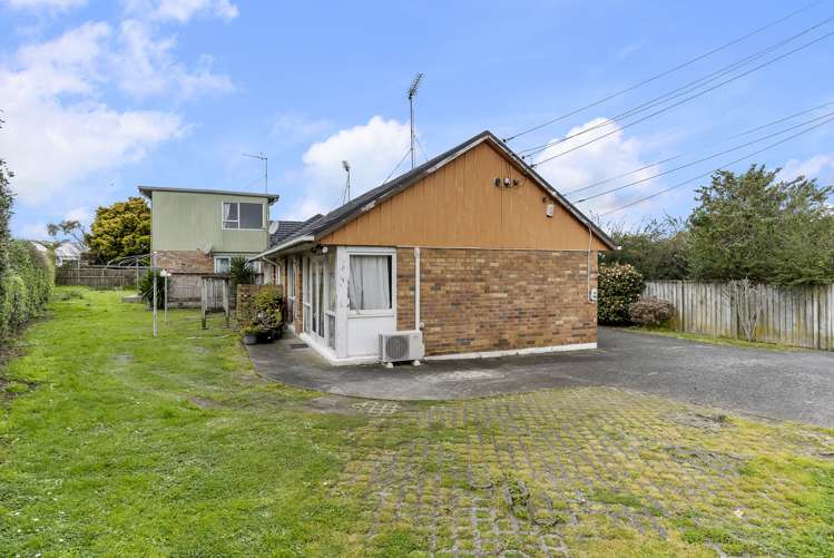 42 Mcannalley Street Manurewa_3