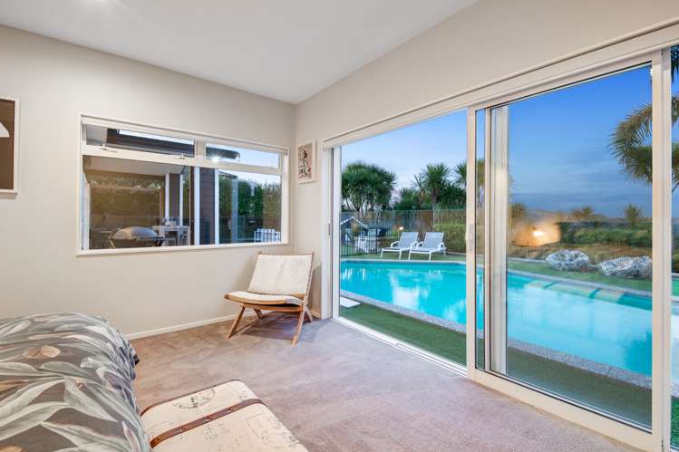 49 Beachwood Drive Hatfields Beach_17