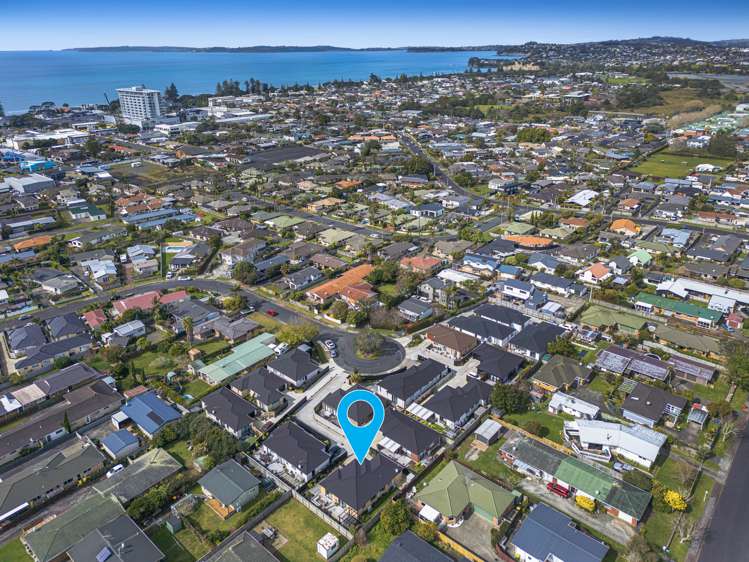 16a Lillian Place Orewa_30