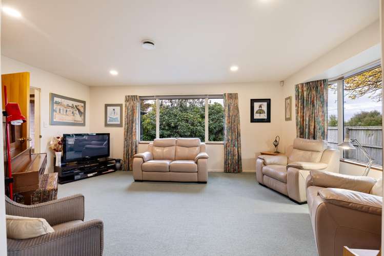 52a Charlesworth Street Woolston_2