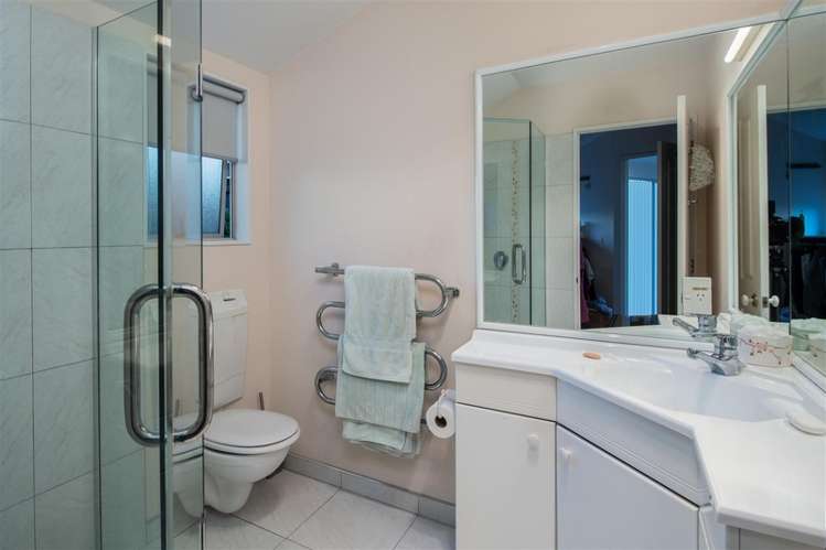 9a Orchard Road Browns Bay_19