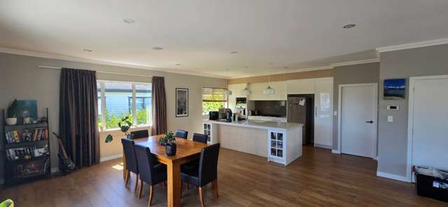 Pinecrest Drive Gulf Harbour_2