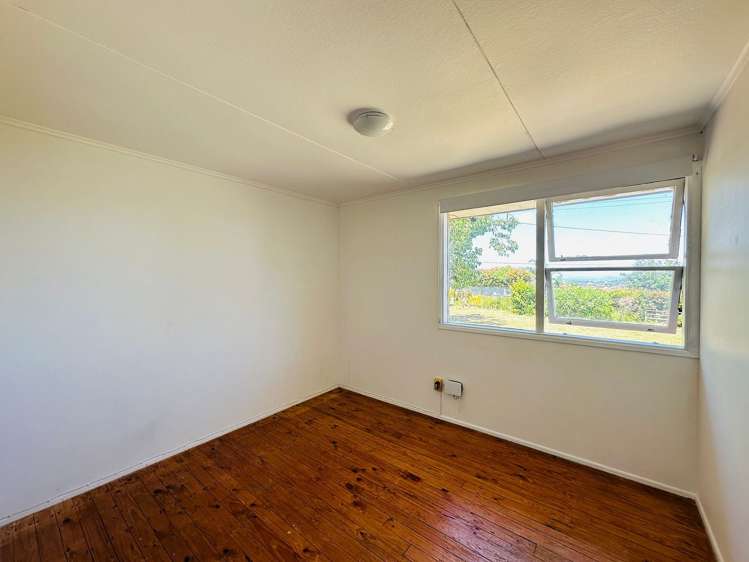 156 Sunset Road Totara Vale_8