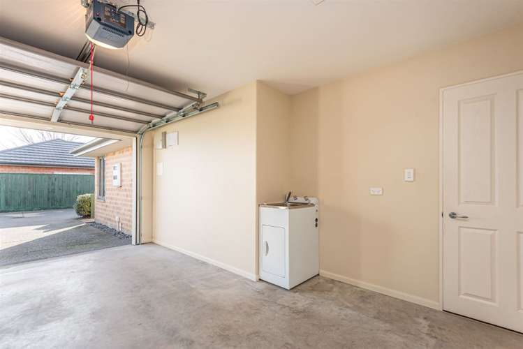 27 Bayliss Close Northwood_9