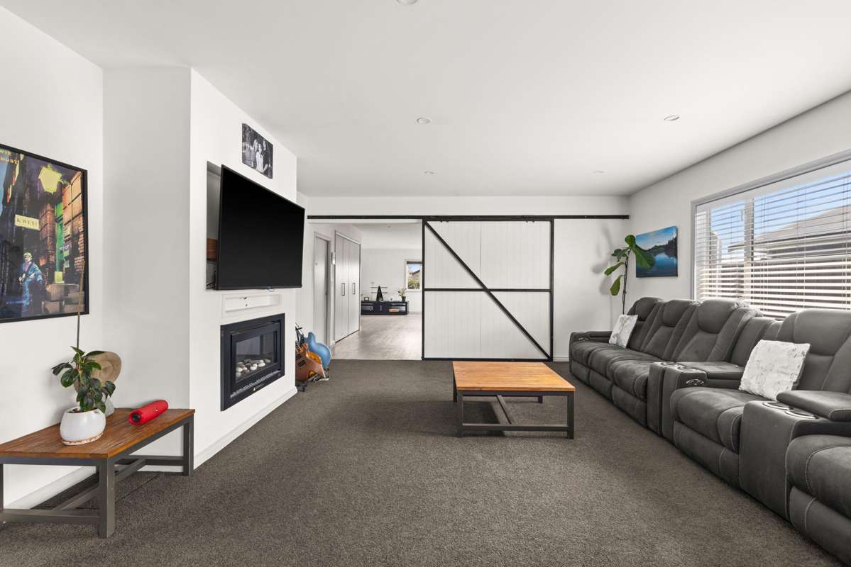 8 Lochhead Street_3