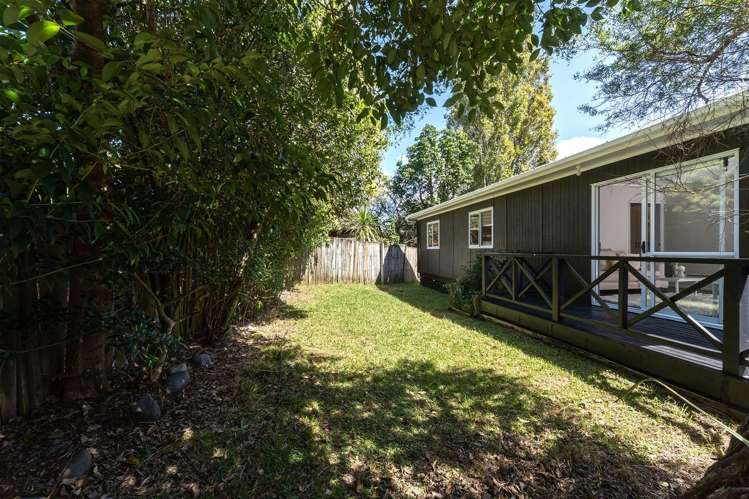 22a Lyford Cres 1622_8