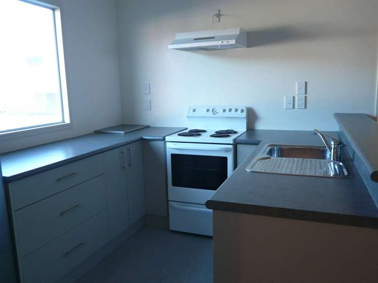 6/27 Drummond Street Mount Cook_13