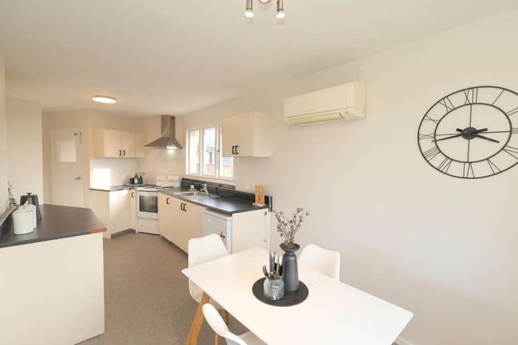 146 Edinburgh Crescent Waikiwi_10