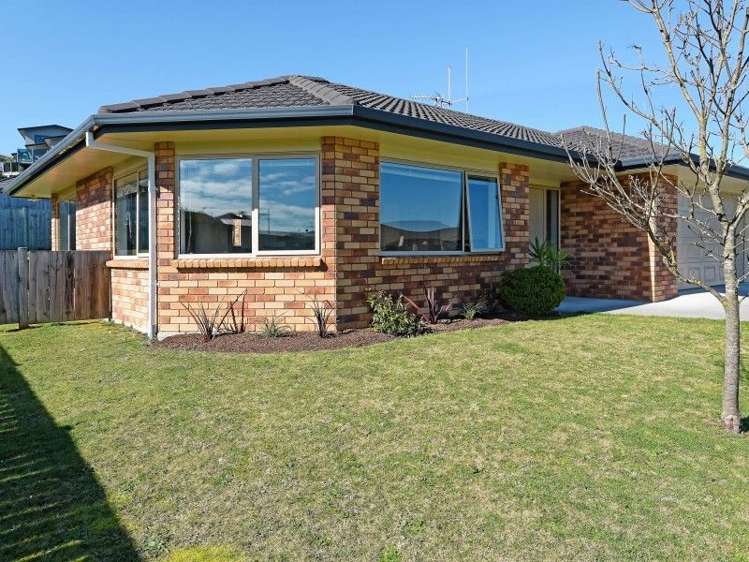 24 Heathfield Avenue Huntington_15