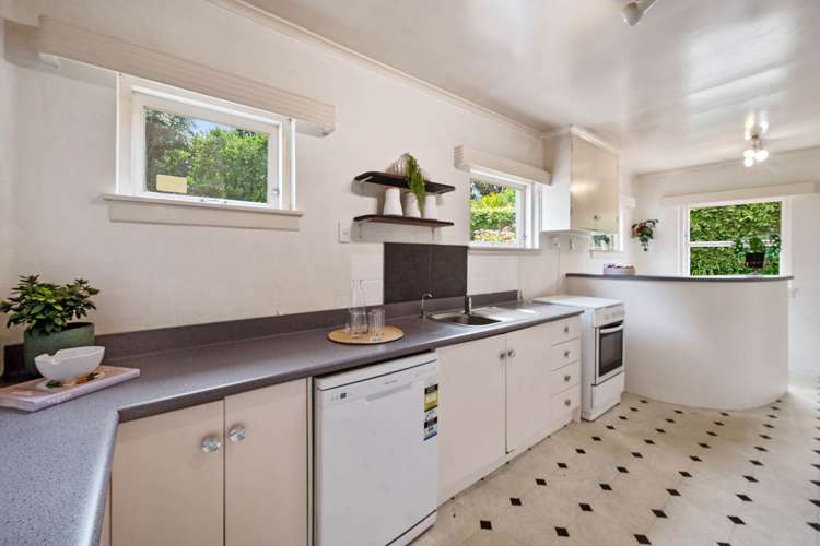 18a Lake Road Devonport_5