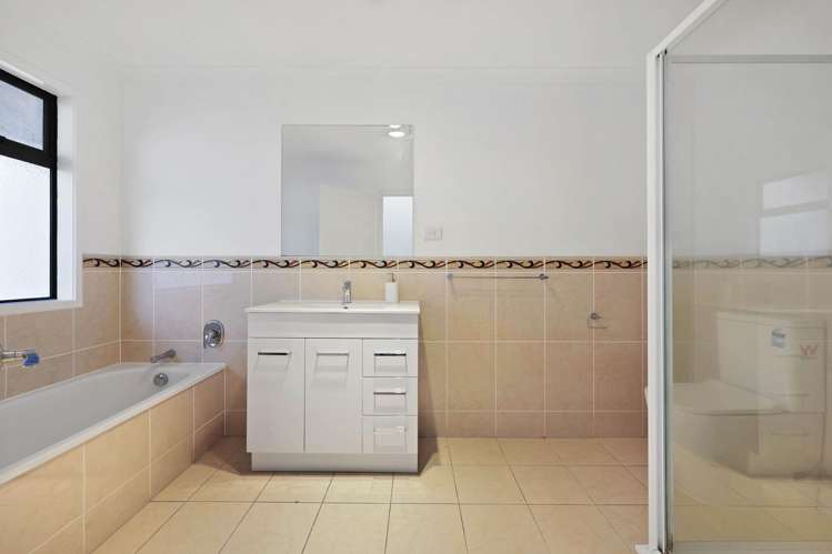 24 Keepers Drive Gulf Harbour_19