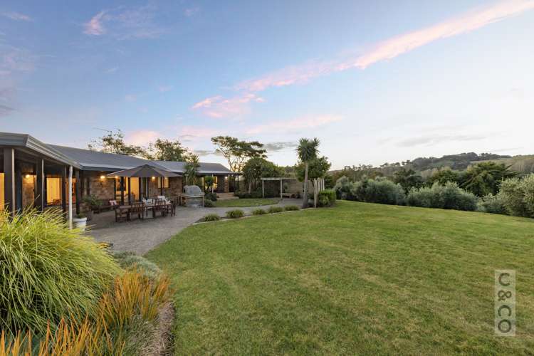 1226 State Highway 16 Waimauku_60