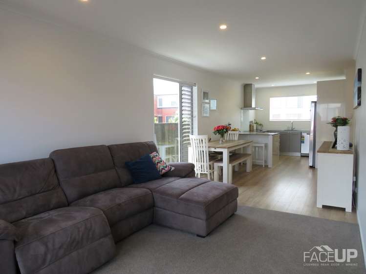 1 Plover Road Hobsonville_5