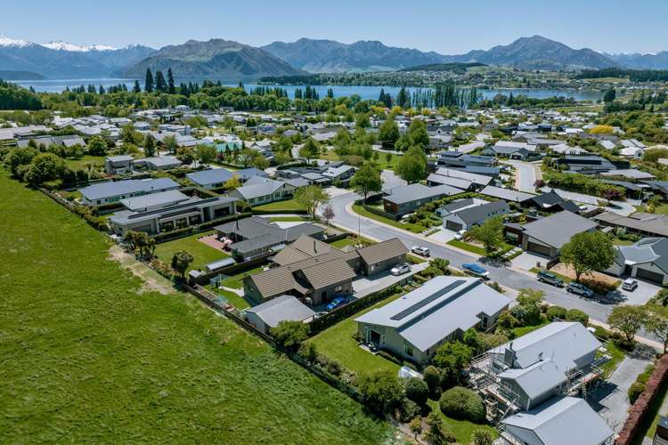 50 Kelliher Drive Wanaka_1