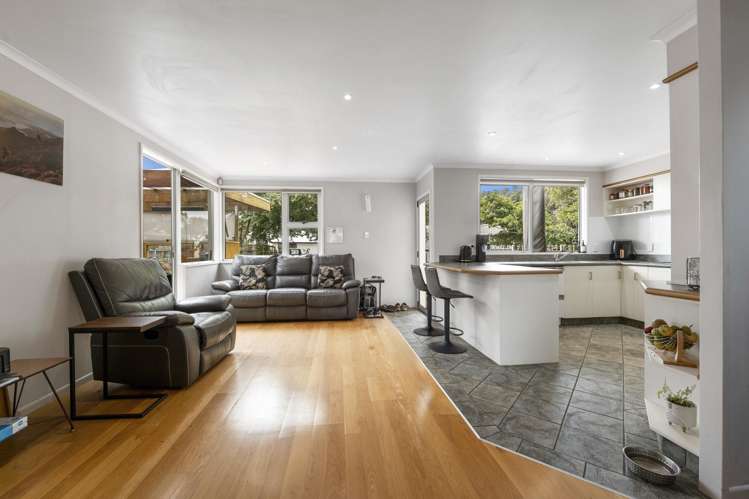 30 George Street Hawera_6