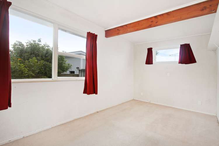 3 Ngatoa Place Glenfield_11