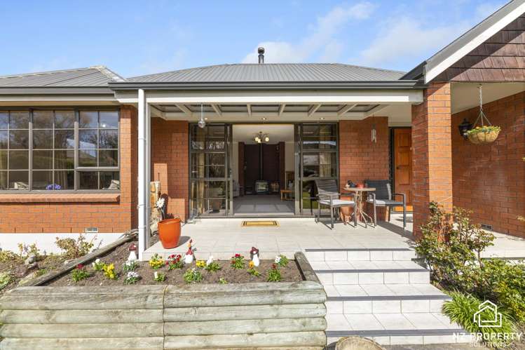 55 Holyhead Street Outram_1