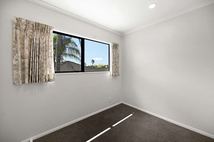 17 Montrose Crescent Huntington_26