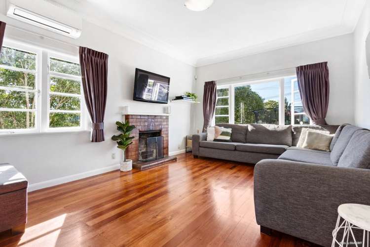 11 Ambler Avenue Glen Eden_5