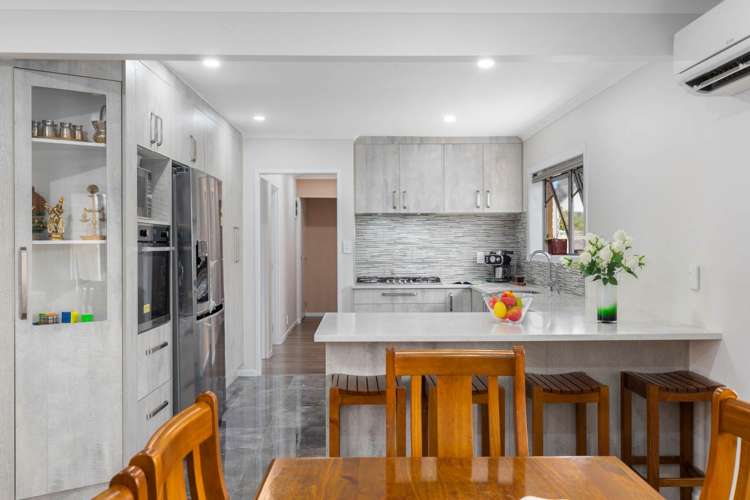 2/15 Vivian Wilson Drive Eastern Beach_16